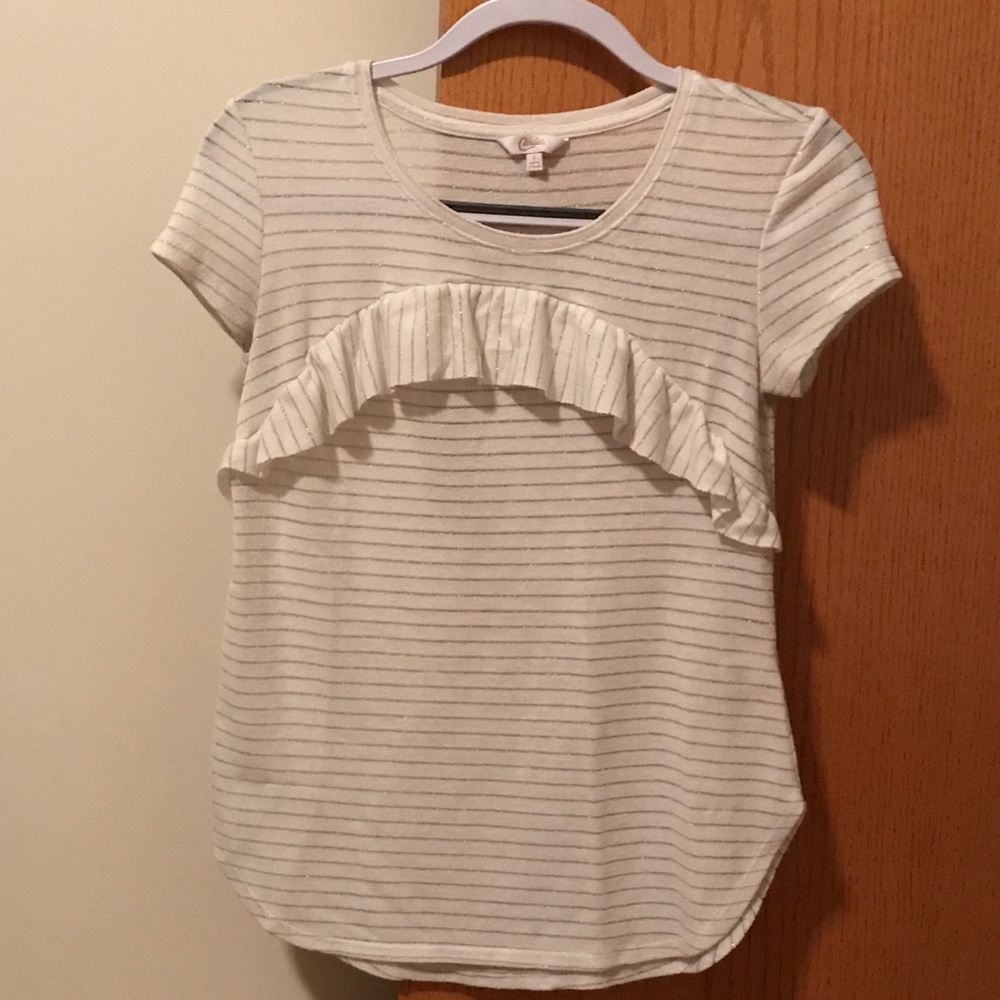 Short sleeve shirt